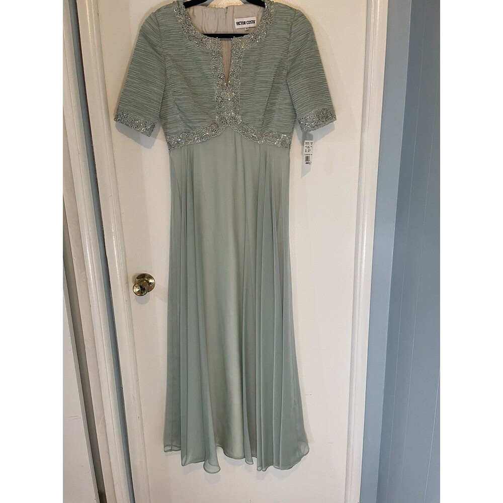 Vintage Victor Costa Ball Gown Sea Foam Size 8 Beaded Chiffon Pleated Top NWT